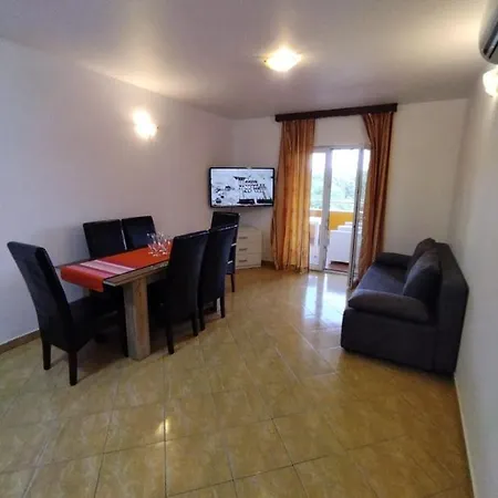 Veruda Apartament Pula